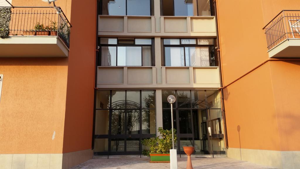 Lian Room B&B Caserta Luaran gambar