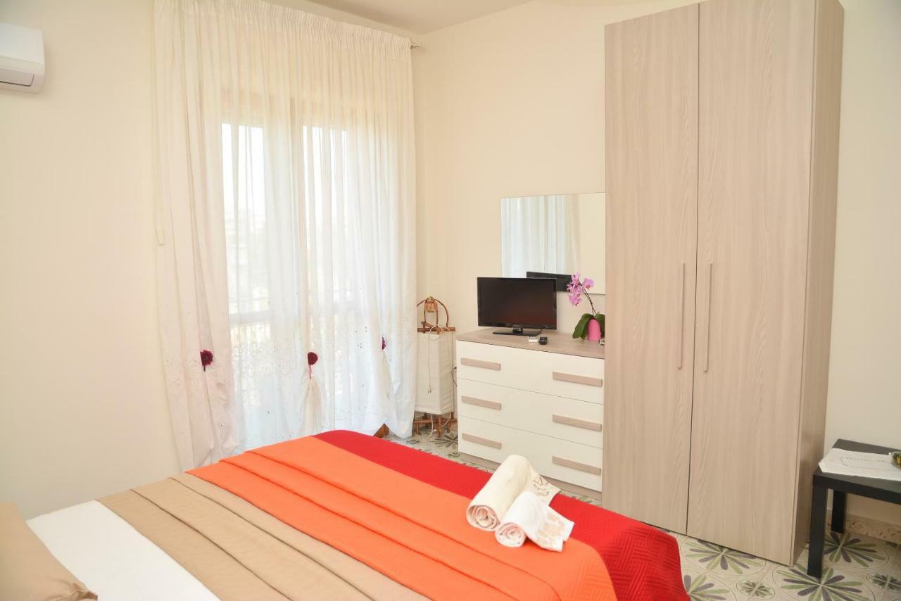 Lian Room B&B Caserta Luaran gambar