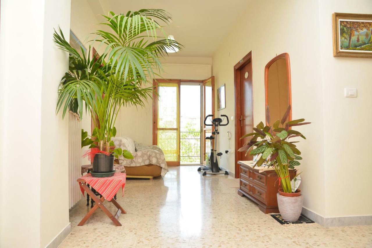 Lian Room B&B Caserta Luaran gambar