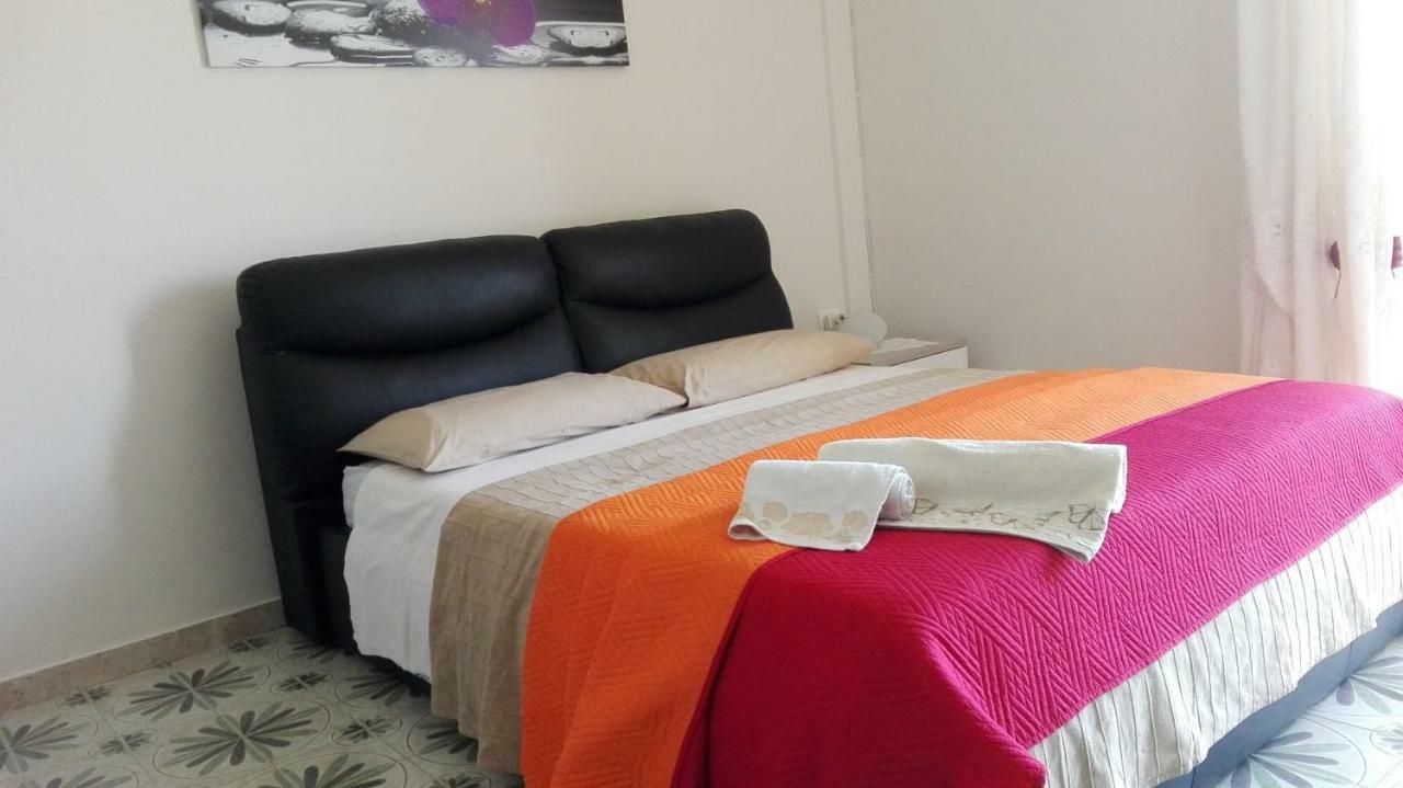 Lian Room B&B Caserta Luaran gambar